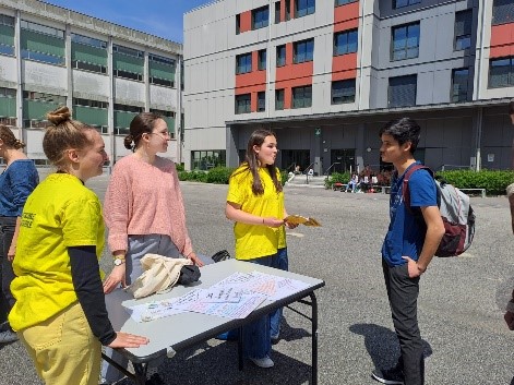 La semaine autour des migrations organisée <br/>par l'antenne jeune d'Amnesty International au Lycée Vaugelas